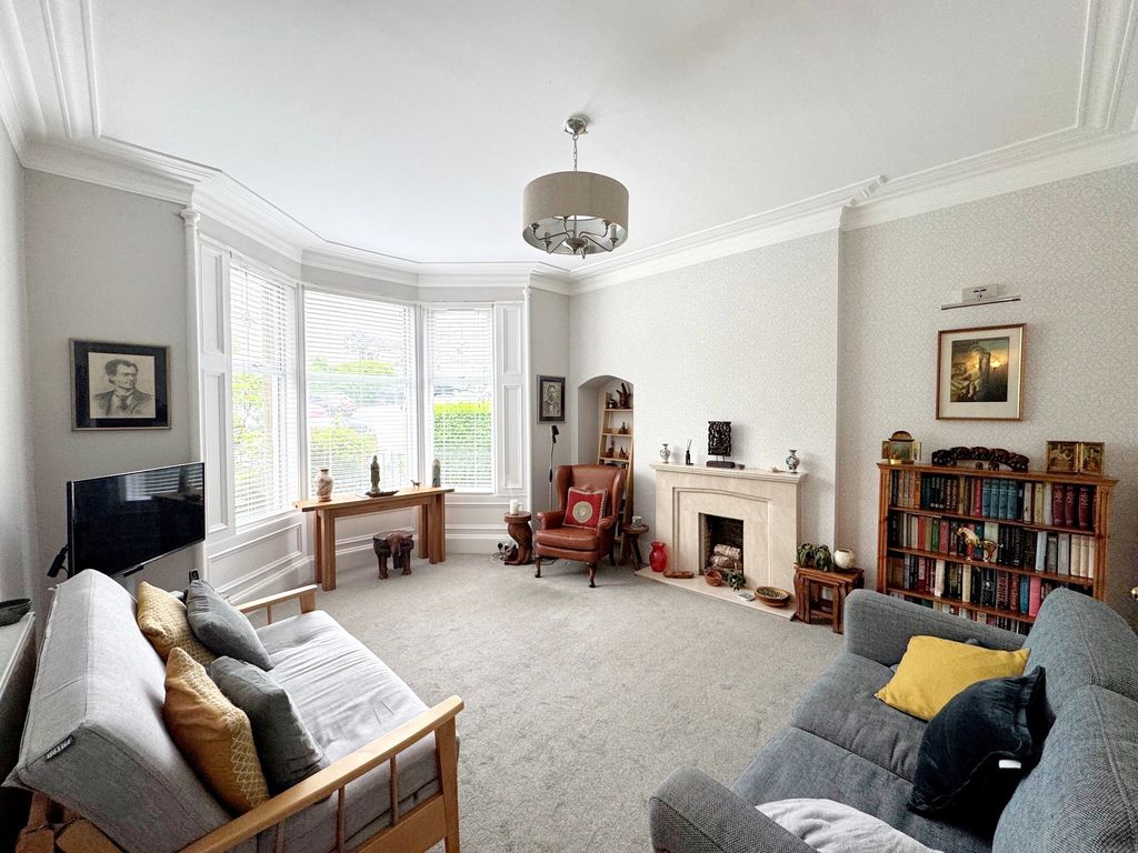 Balvaird Crescent Rutherglen